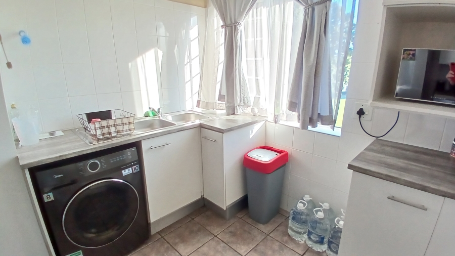 To Let 2 Bedroom Property for Rent in Westering Eastern Cape